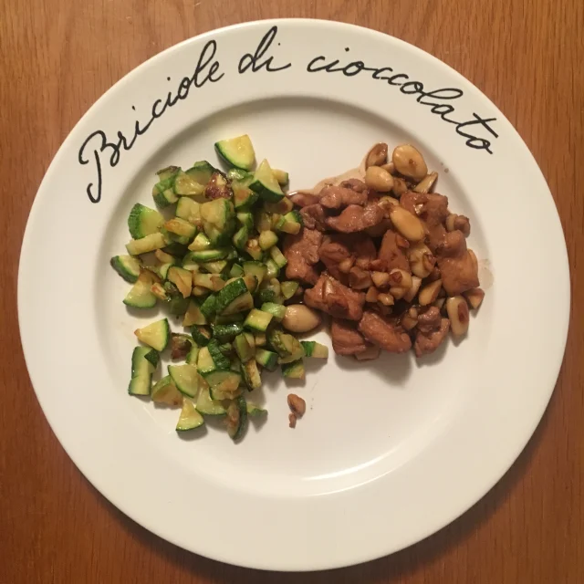 Pollo alle mandorle